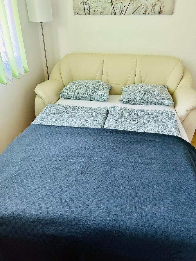 Apartment Prague-2 Rooms Free Parking Exteriör bild